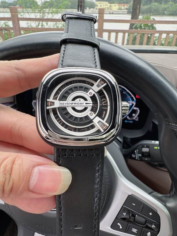 Seven Friday 47mm 090485